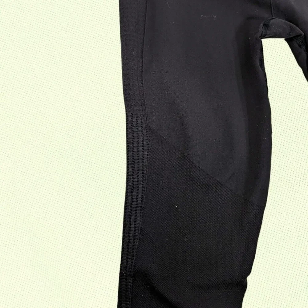 Lululemon Compression Leggings 8 Black Athleisure‎ Workout - Picture 4 of 5